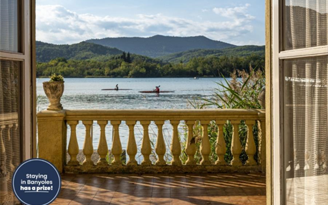 Staying in Banyoles has a prize!