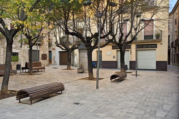 Plaça de la Font i Carrer Escrivanies
